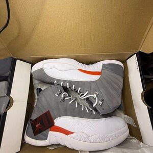 Jordan cool grey 12 size 10